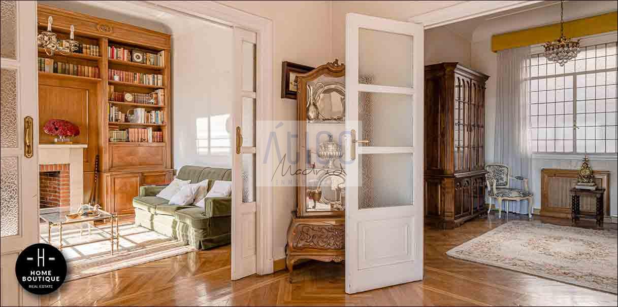 For sale of flat in Madrid