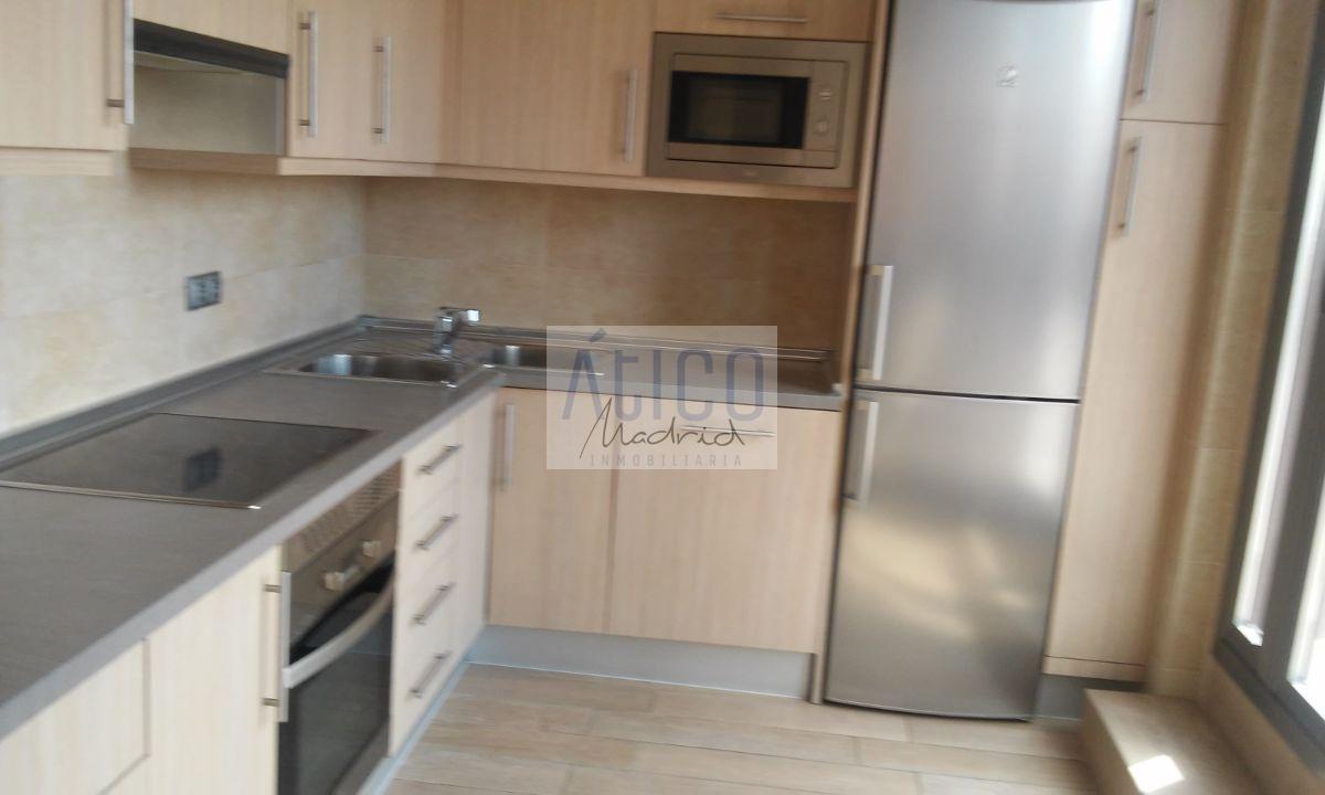 For rent of penthouse in Madrid