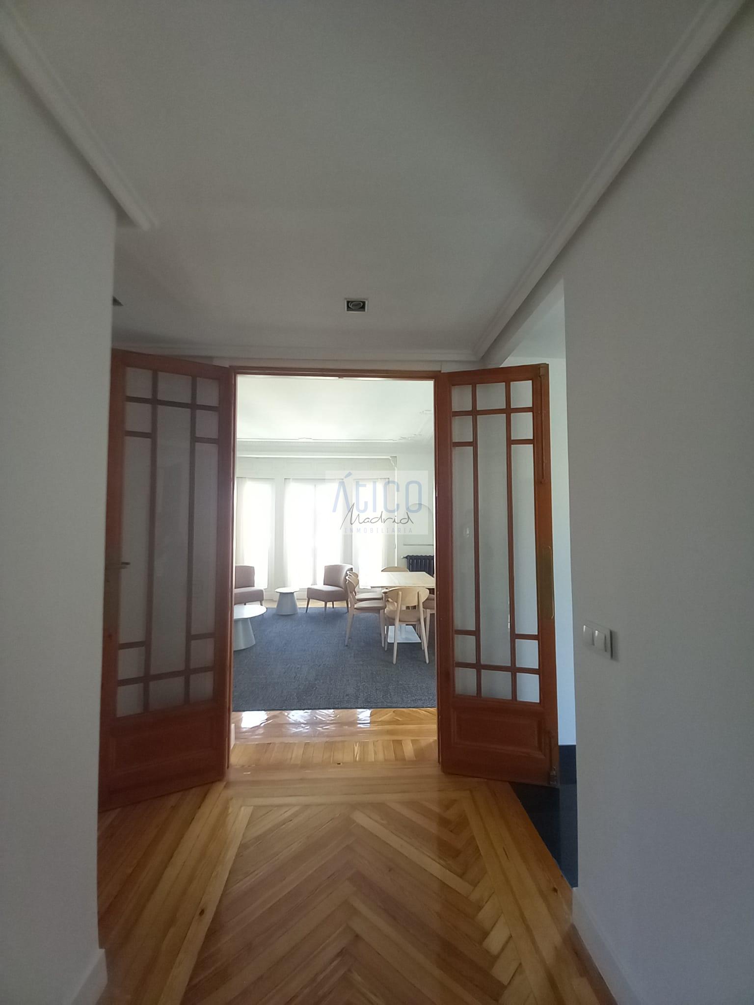 For rent of penthouse in Madrid