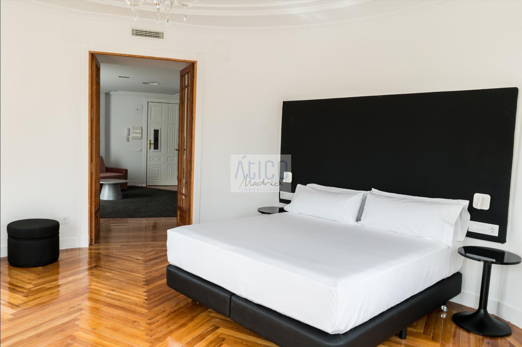 For rent of penthouse in Madrid