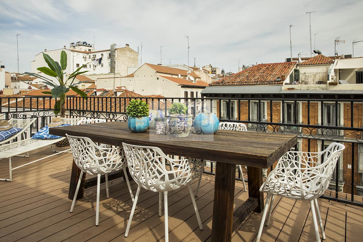 For rent of penthouse in Madrid