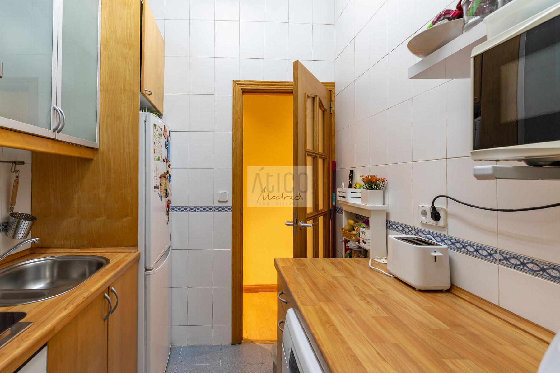 For sale of flat in Madrid