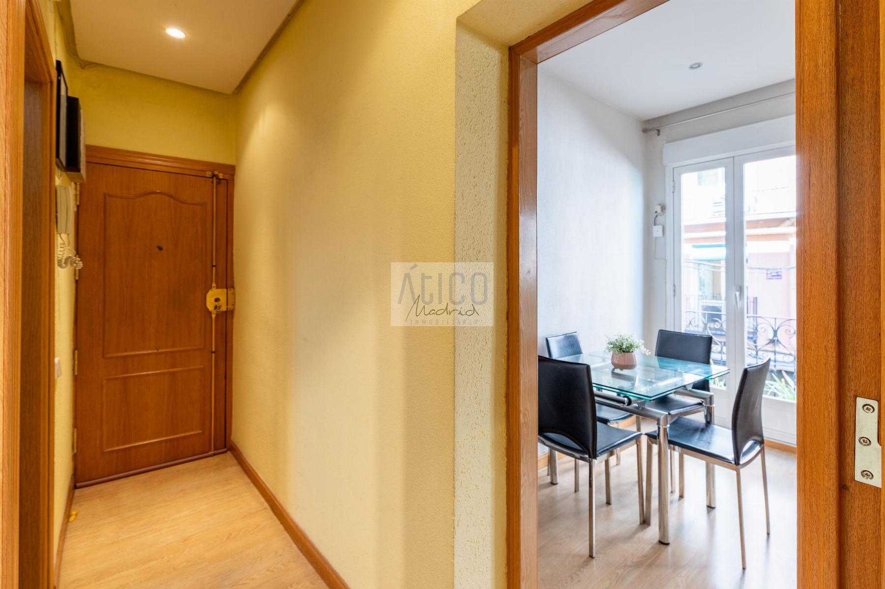 For sale of flat in Madrid