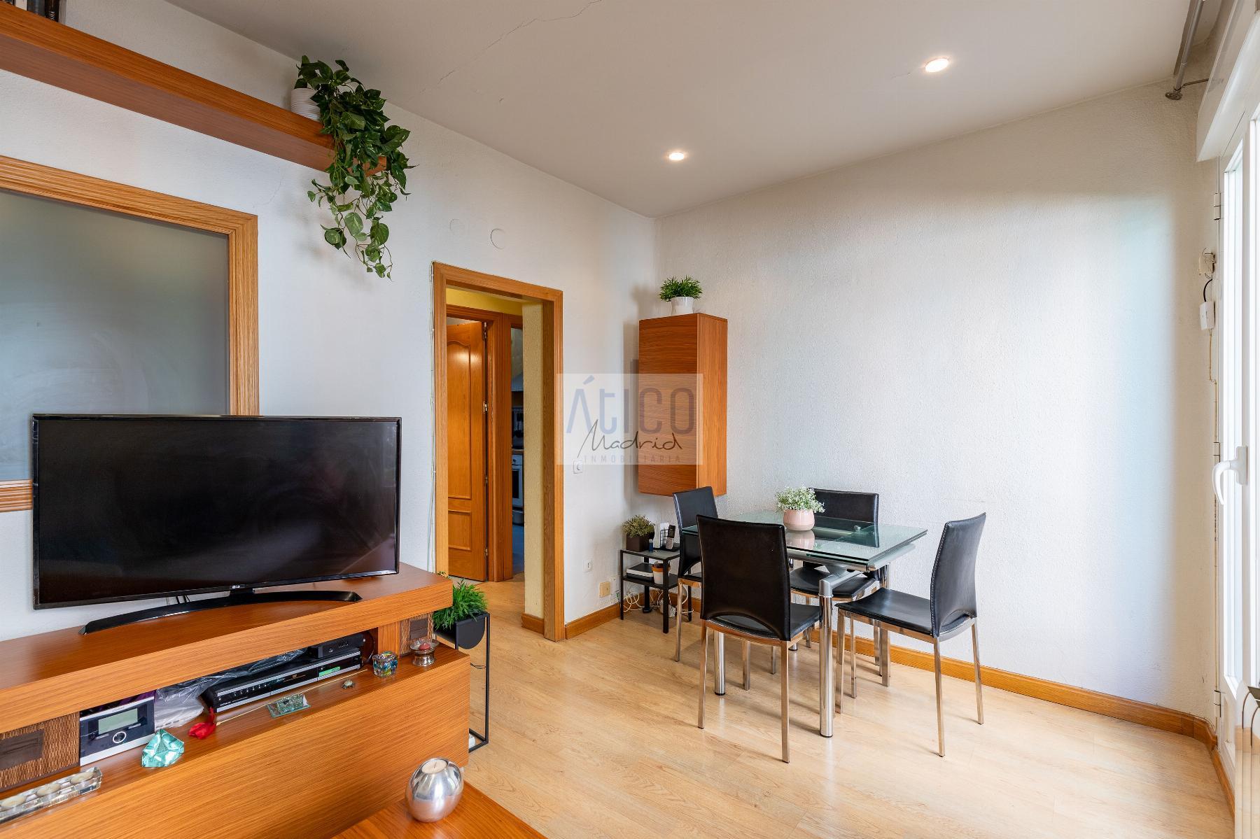 For sale of flat in Madrid