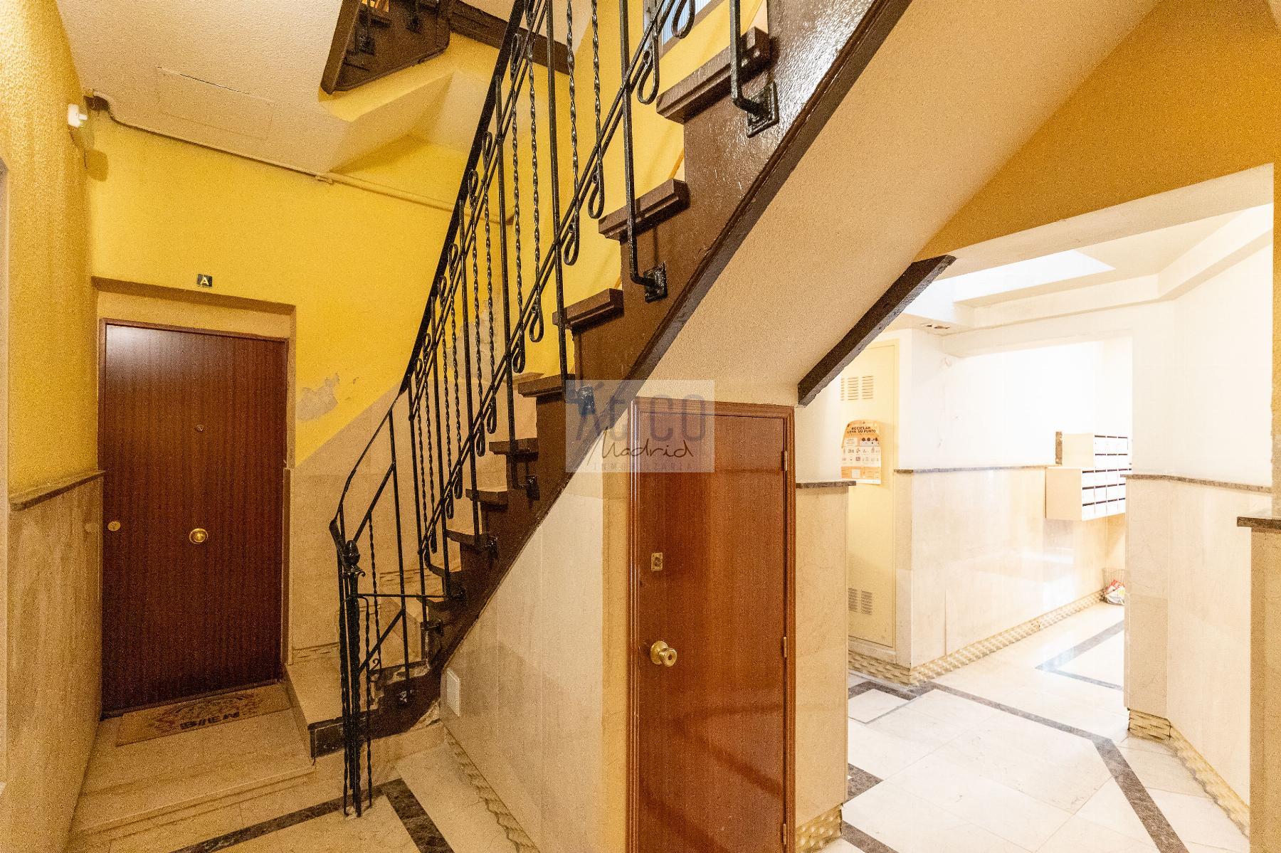 For sale of flat in Madrid