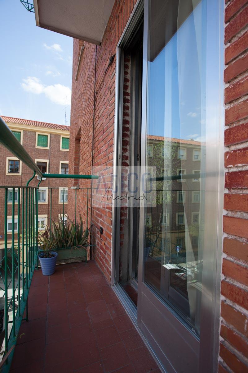 For rent of apartment in Madrid