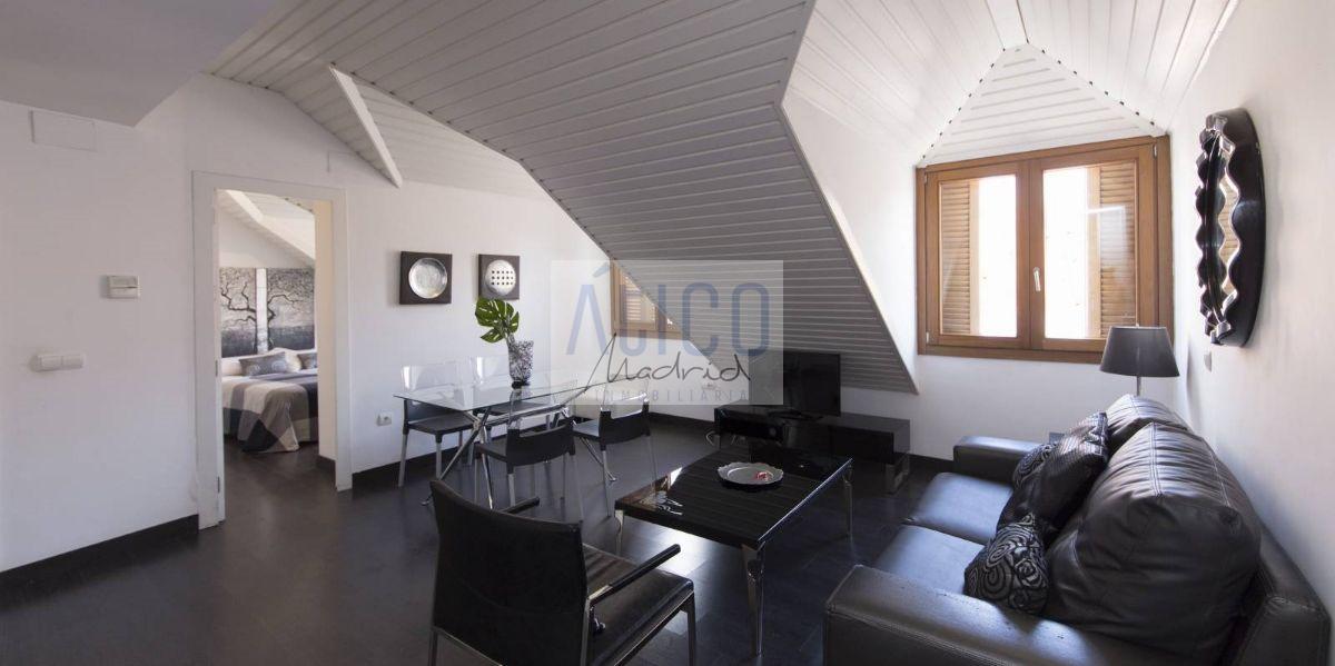 For rent of penthouse in Madrid