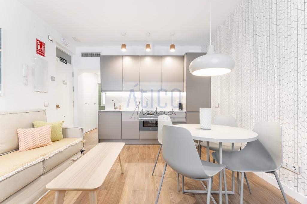 For rent of apartment in Madrid