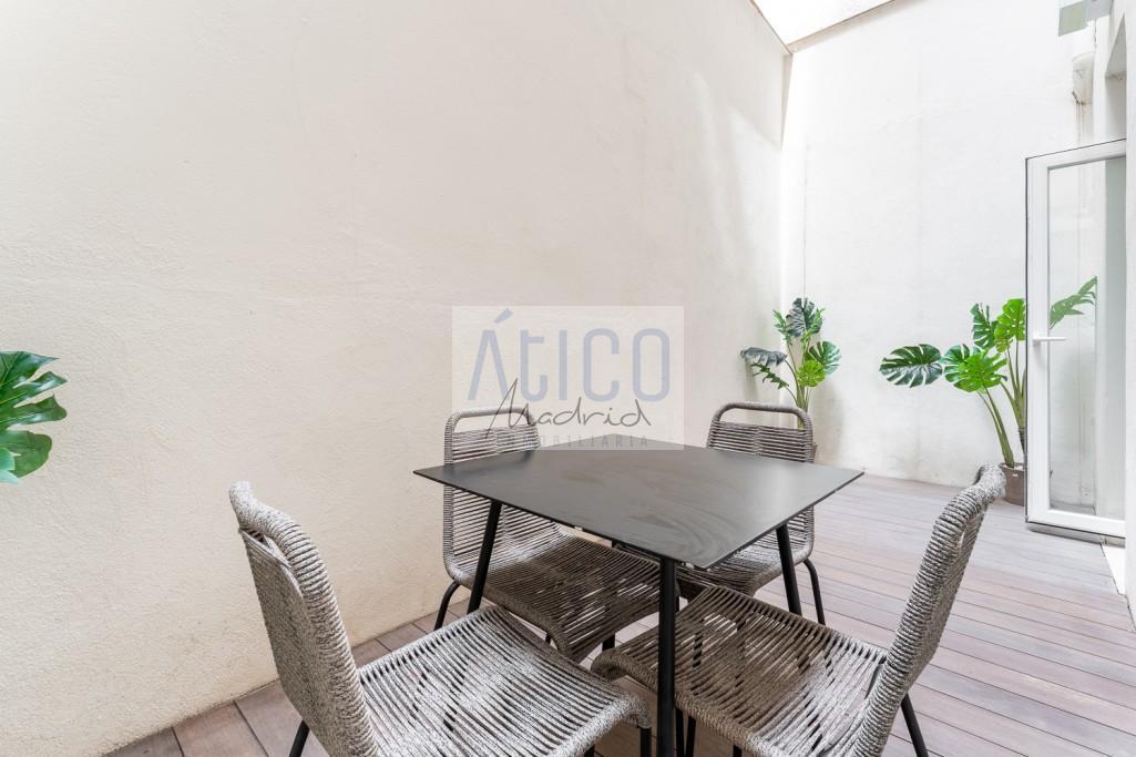 For rent of apartment in Madrid