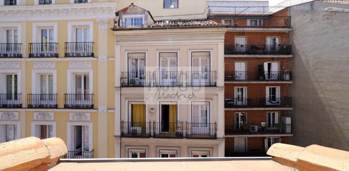 For rent of penthouse in Madrid