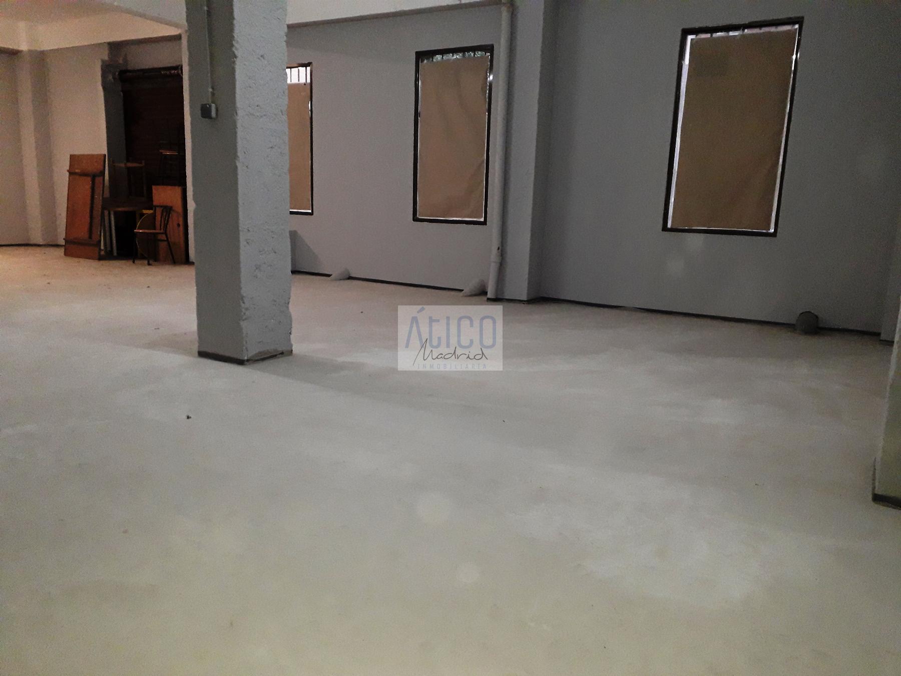For sale of commercial in Madrid