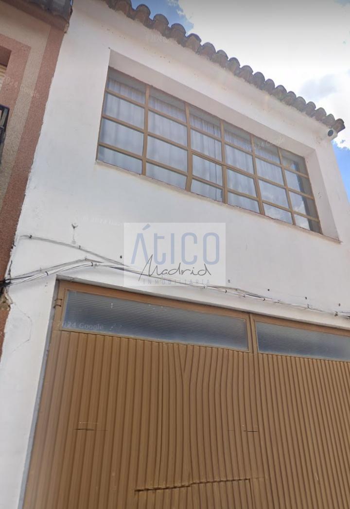 For sale of house in Cózar