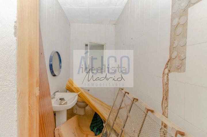 For sale of house in Cózar