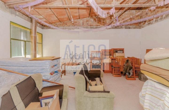For sale of house in Cózar