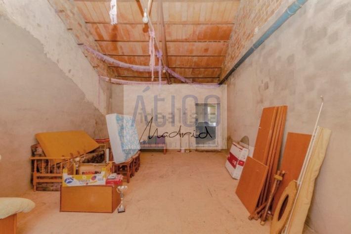 For sale of house in Cózar