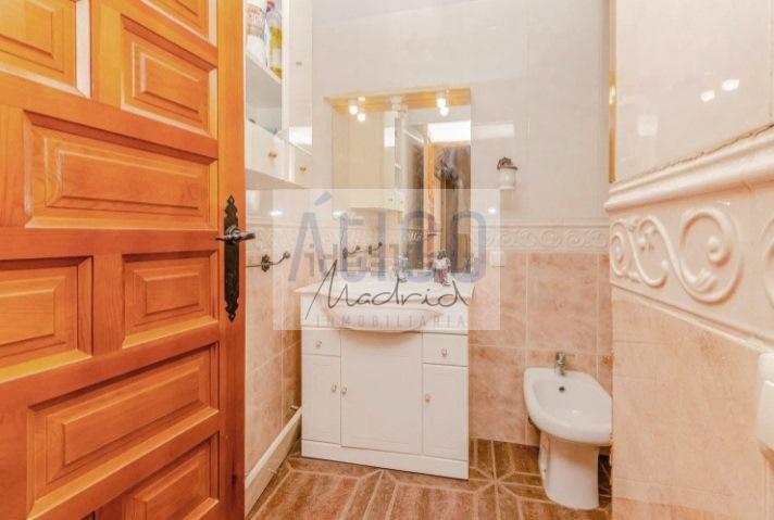 For sale of house in Cózar