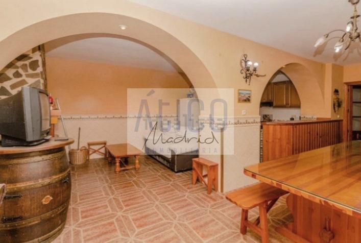 For sale of house in Cózar