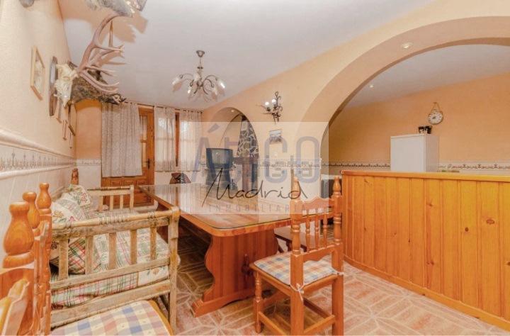 For sale of house in Cózar