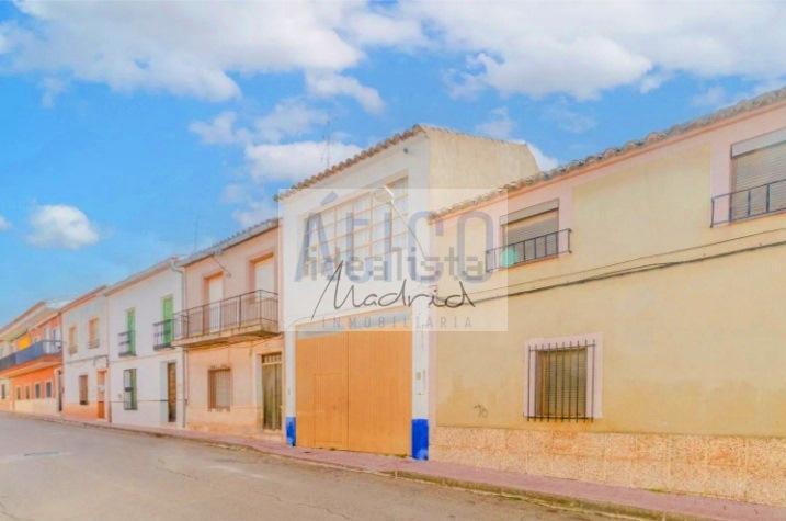 For sale of house in Cózar