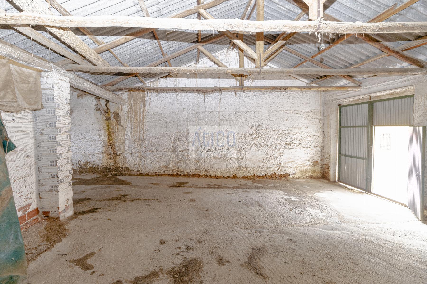 For sale of house in Cózar