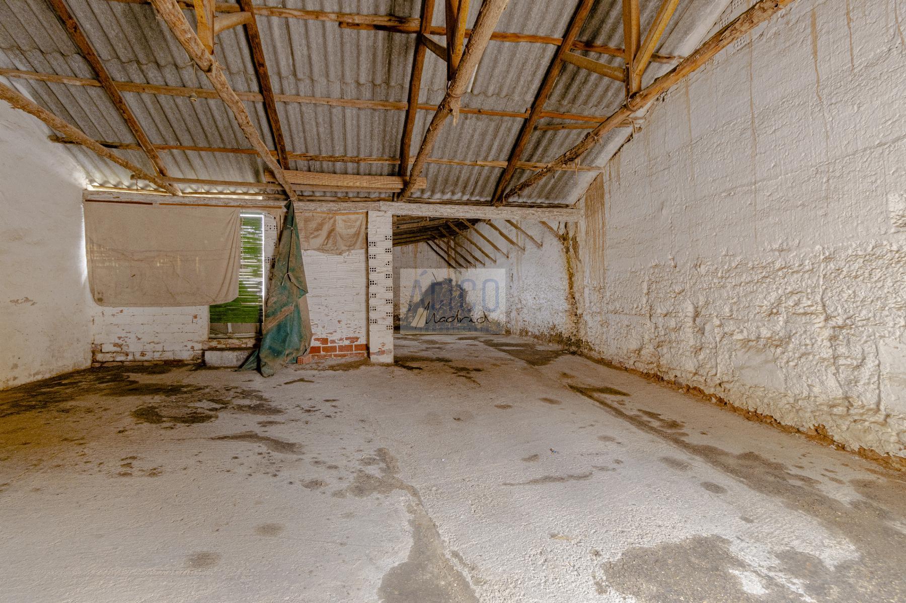 For sale of house in Cózar