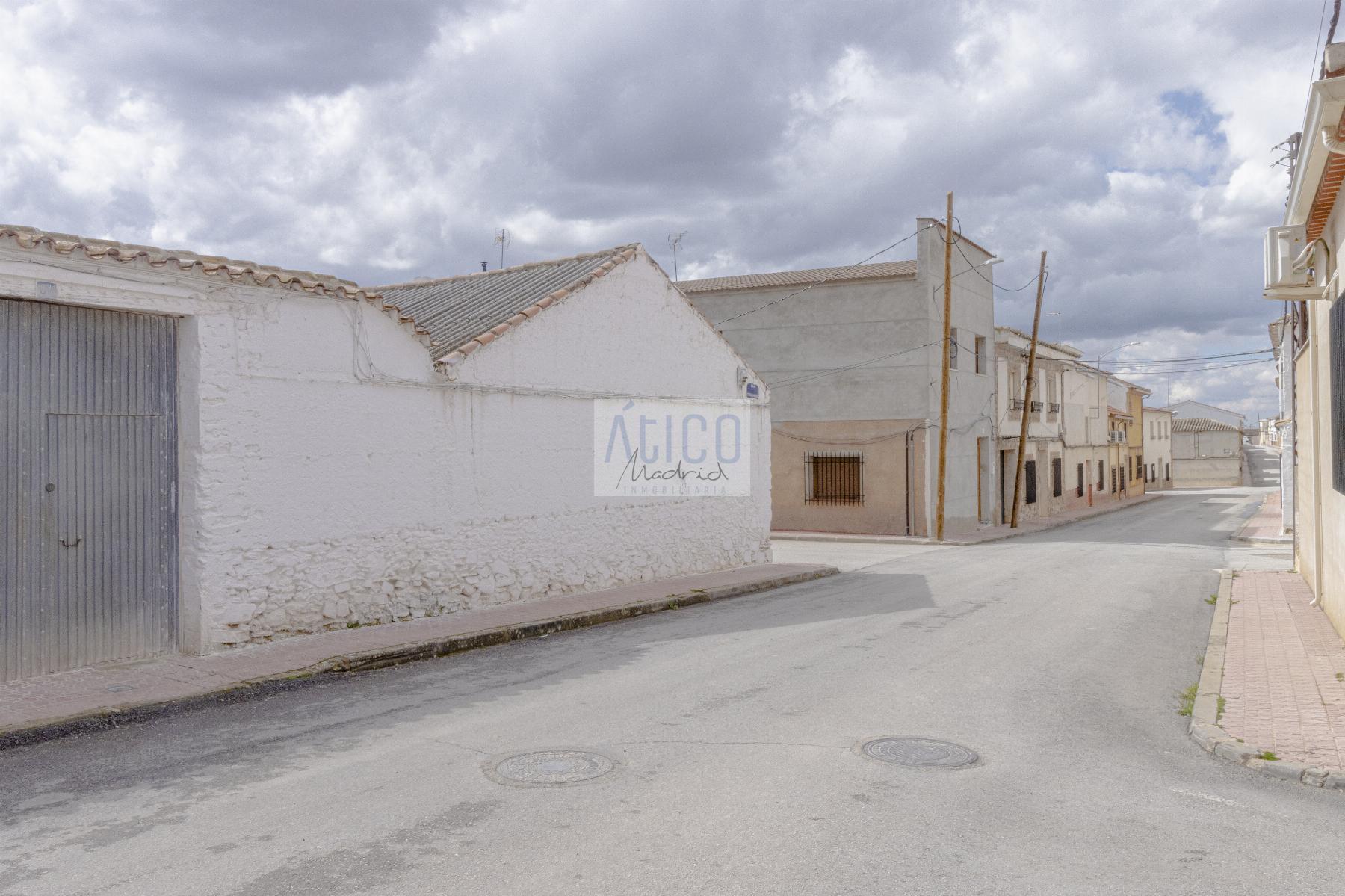 For sale of house in Cózar