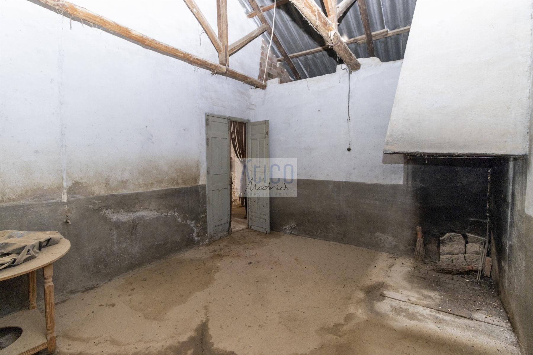 For sale of house in Cózar