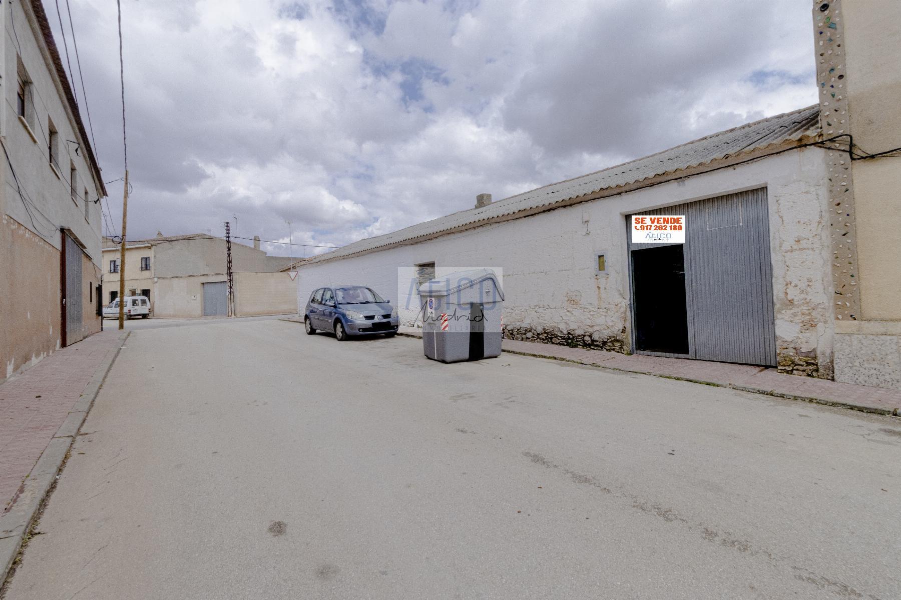 For sale of house in Cózar