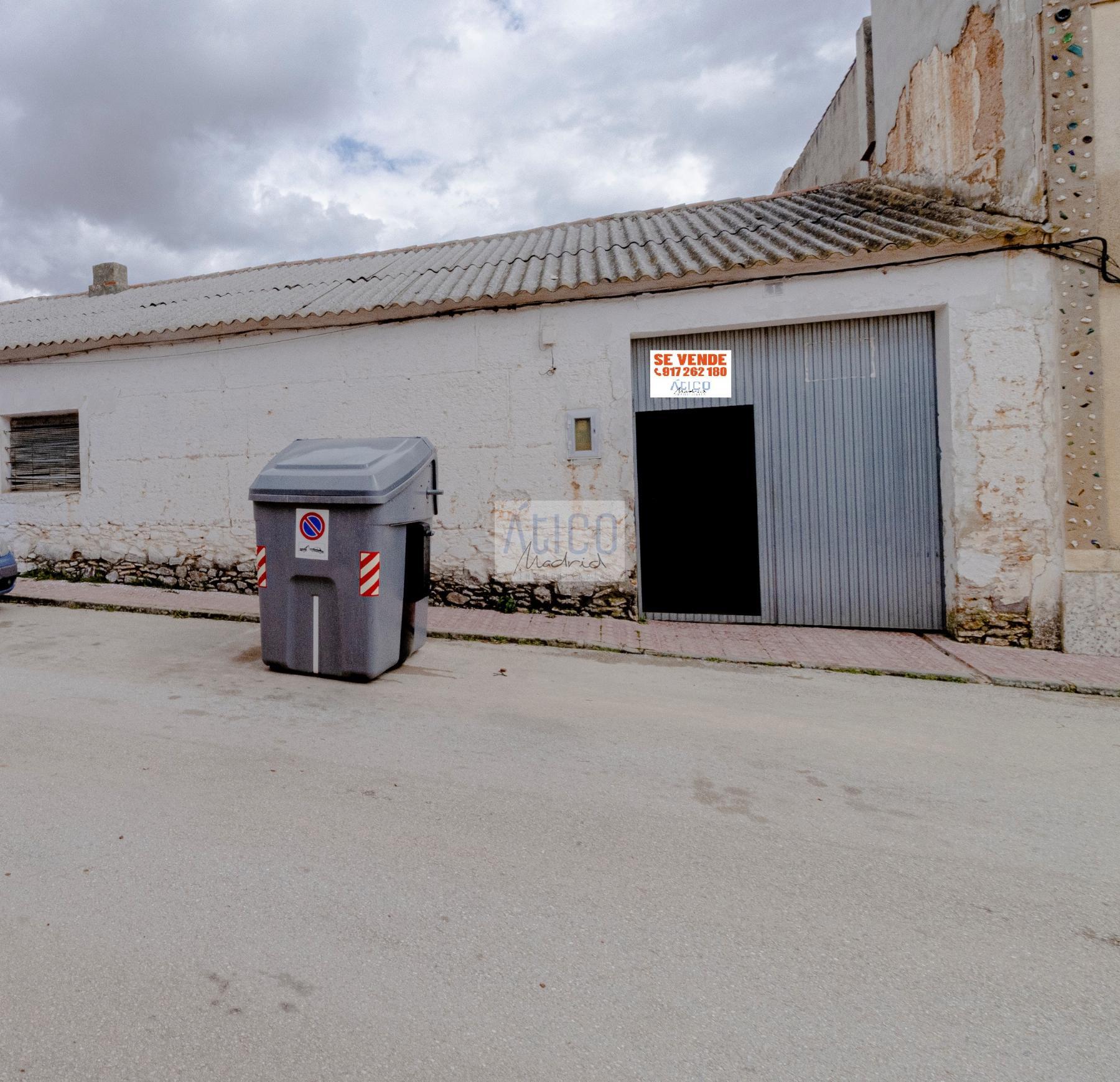 For sale of house in Cózar