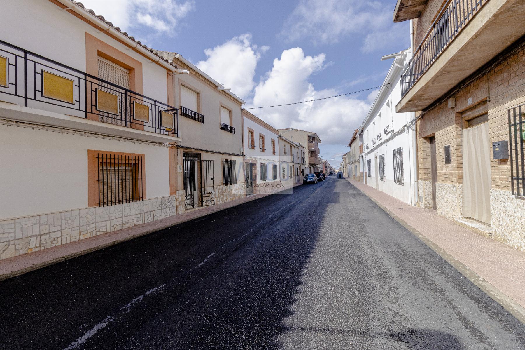 For sale of house in Cózar