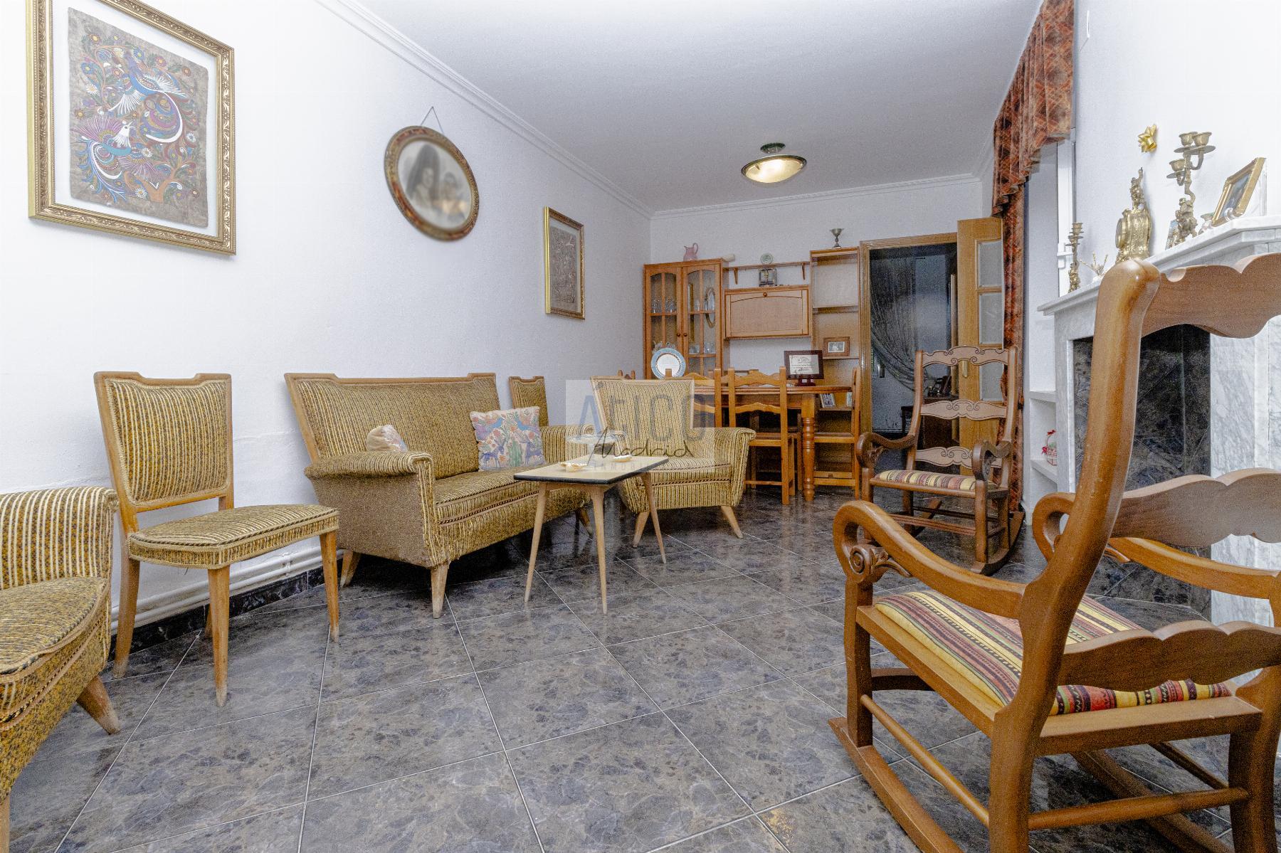 For sale of house in Cózar