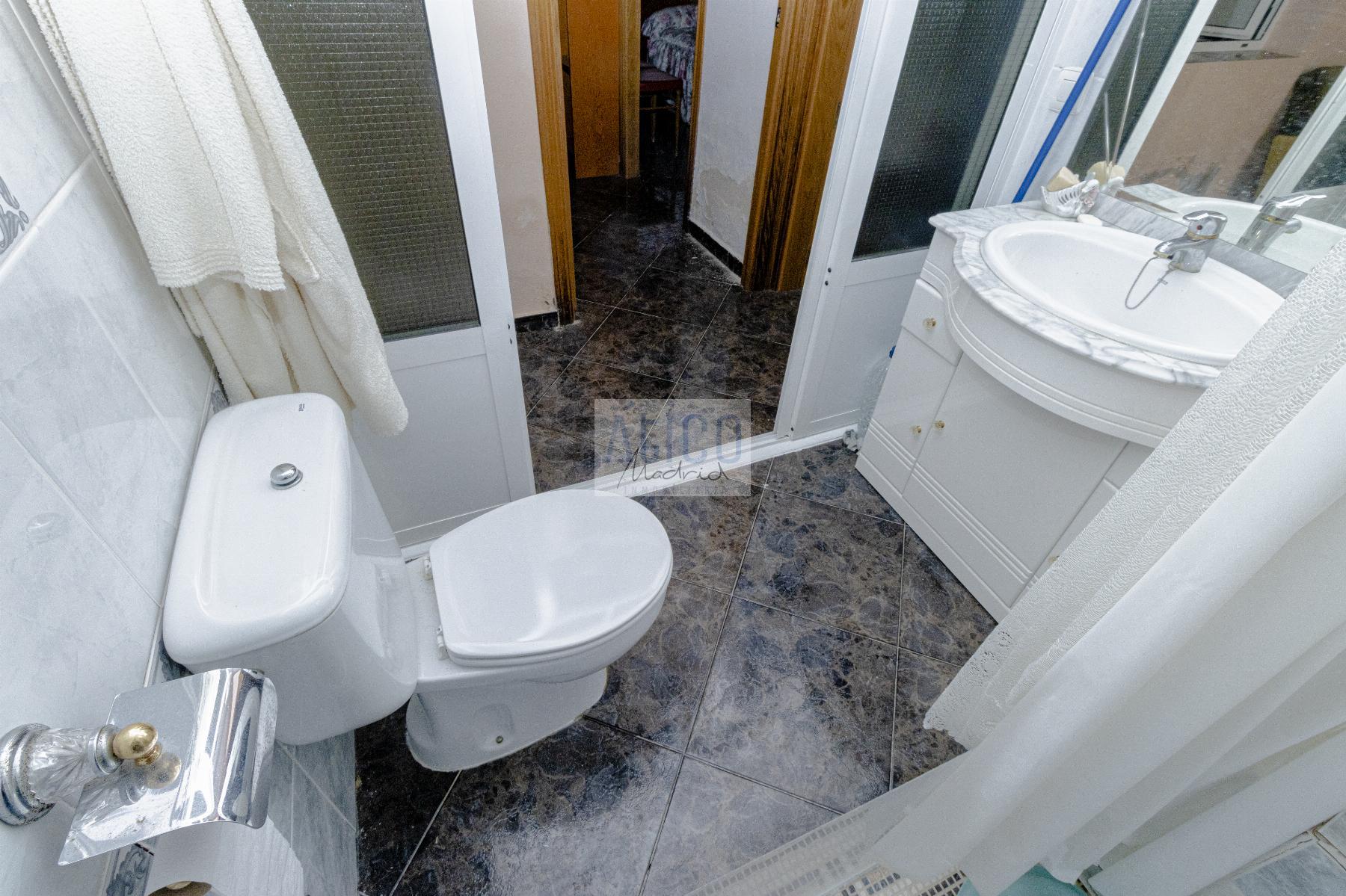 For sale of house in Cózar