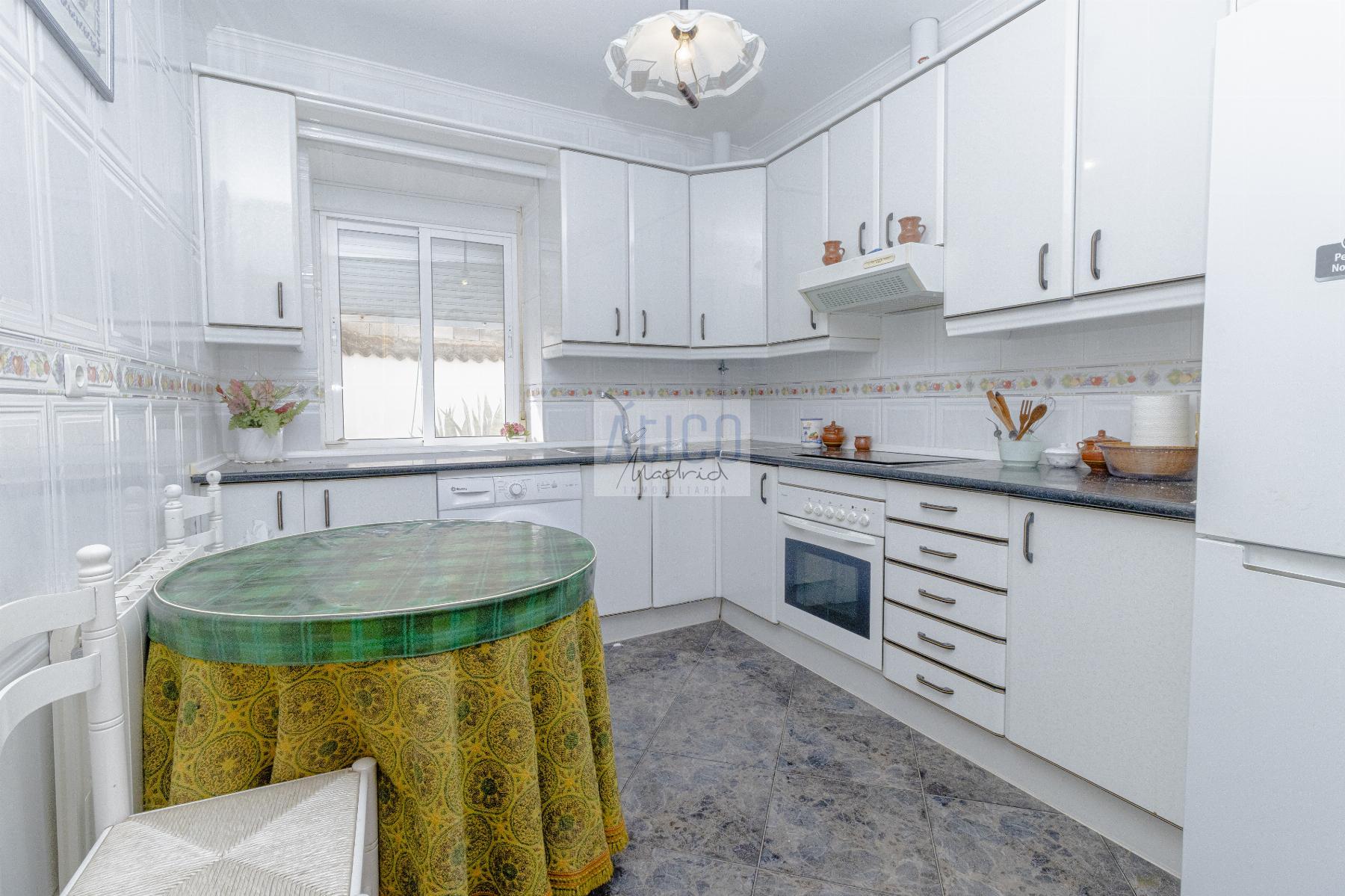 For sale of house in Cózar