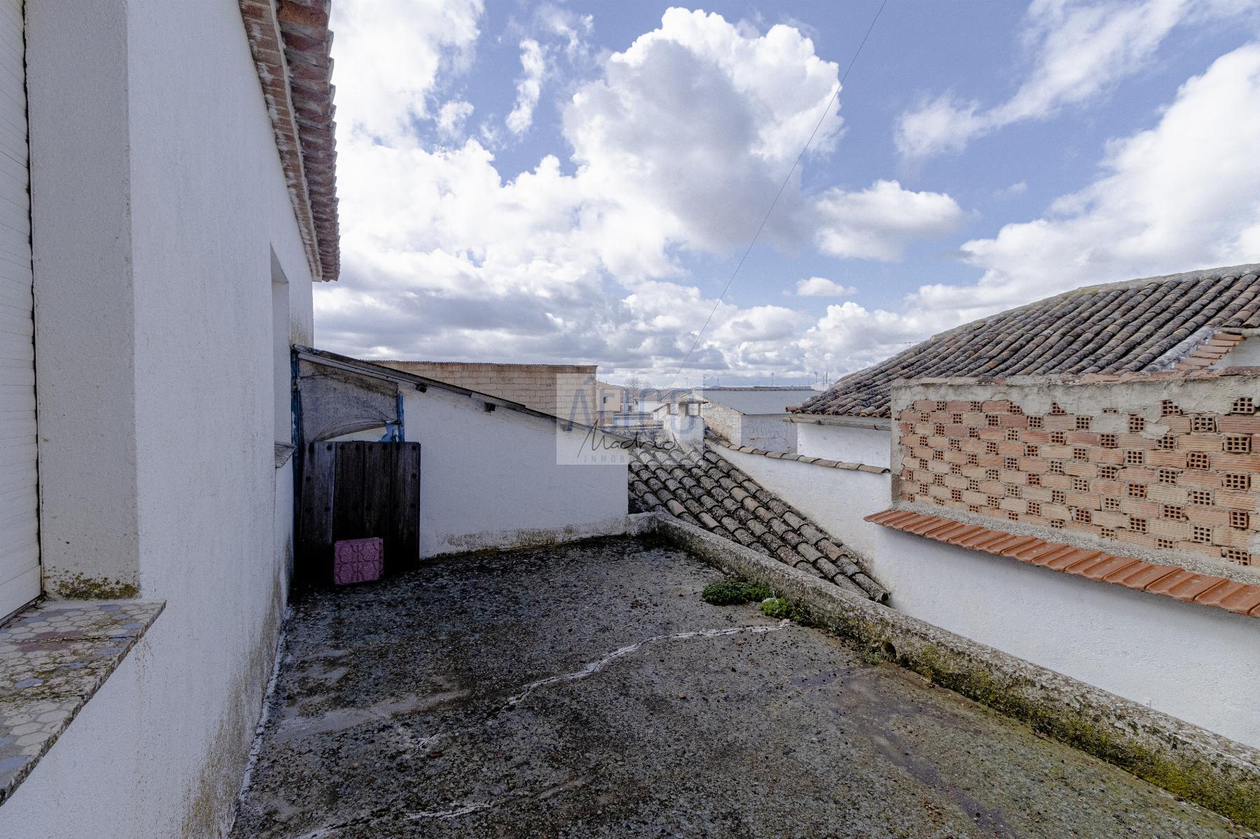 For sale of house in Cózar