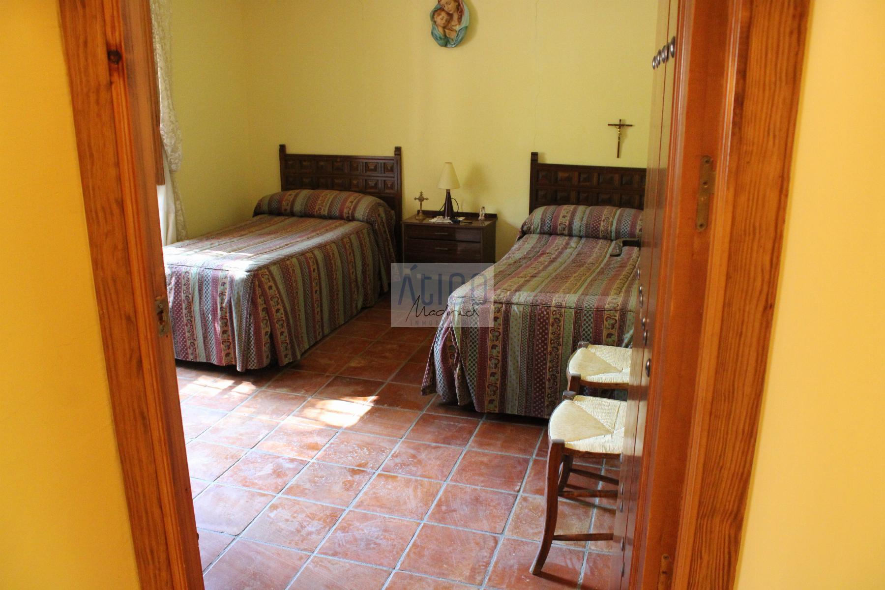 For sale of house in Cózar