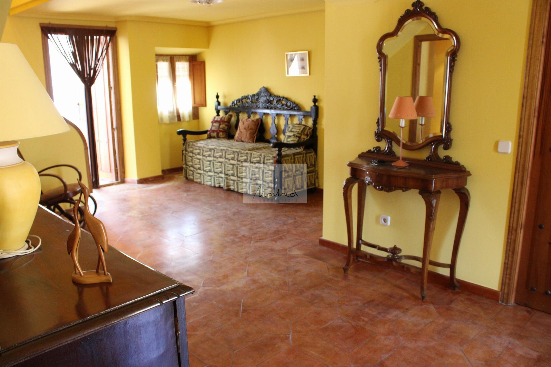 For sale of house in Cózar