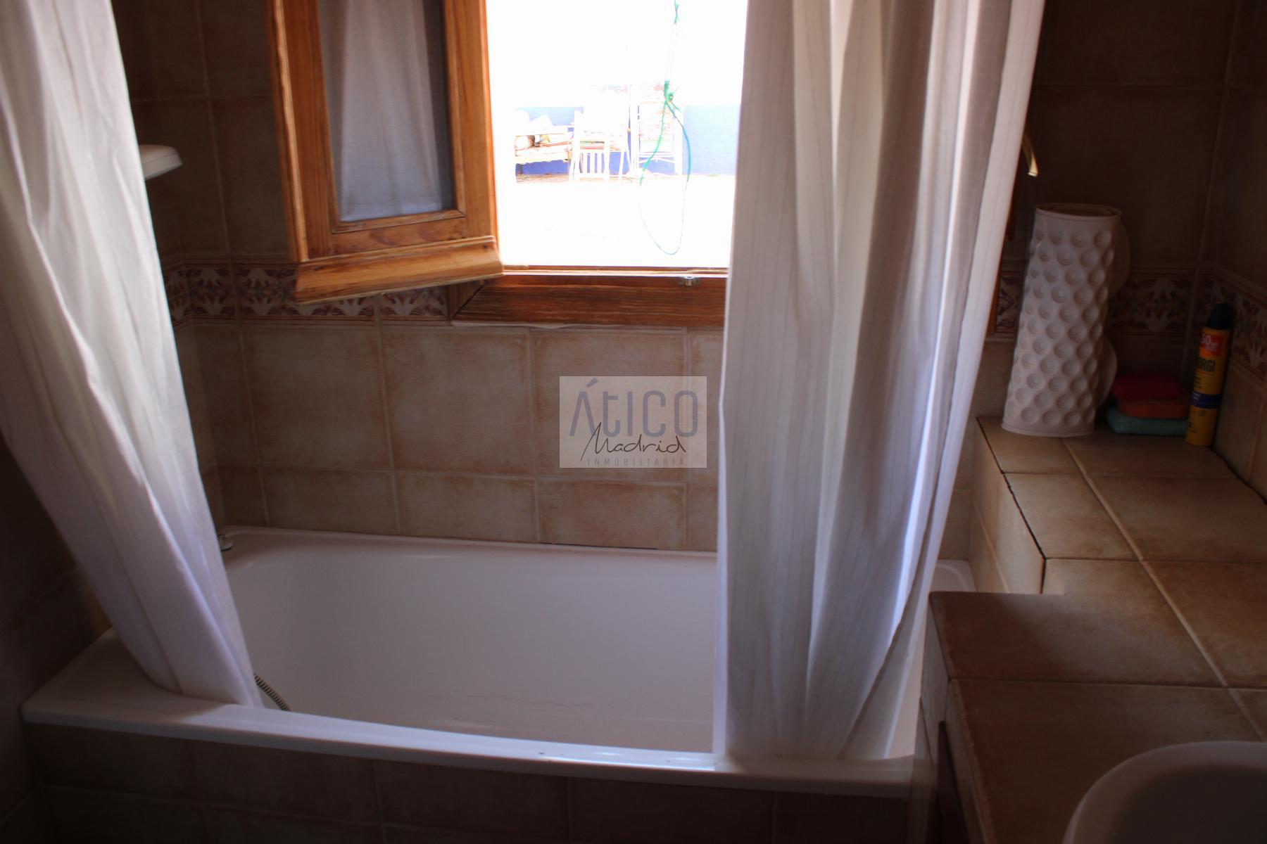For sale of house in Cózar