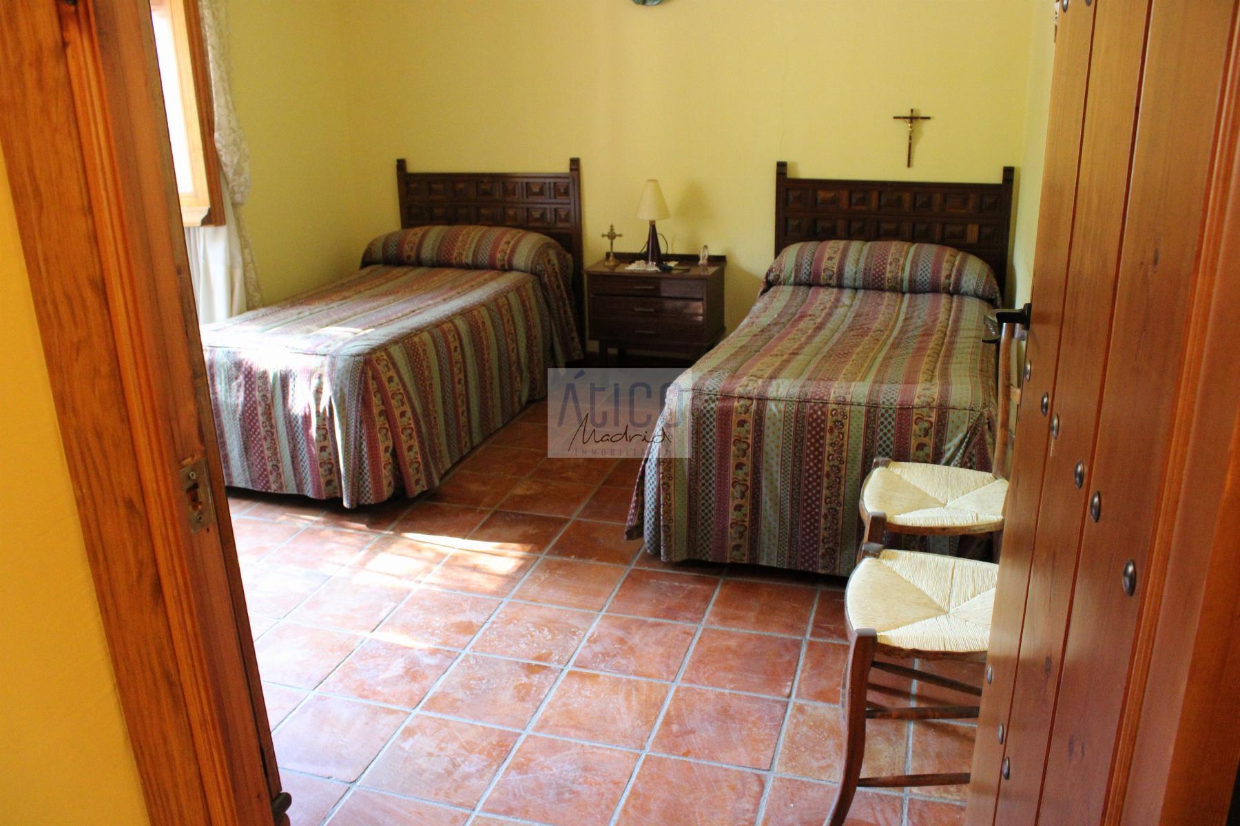For sale of house in Cózar