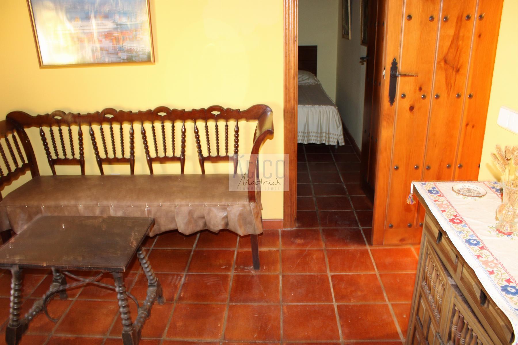 For sale of house in Cózar