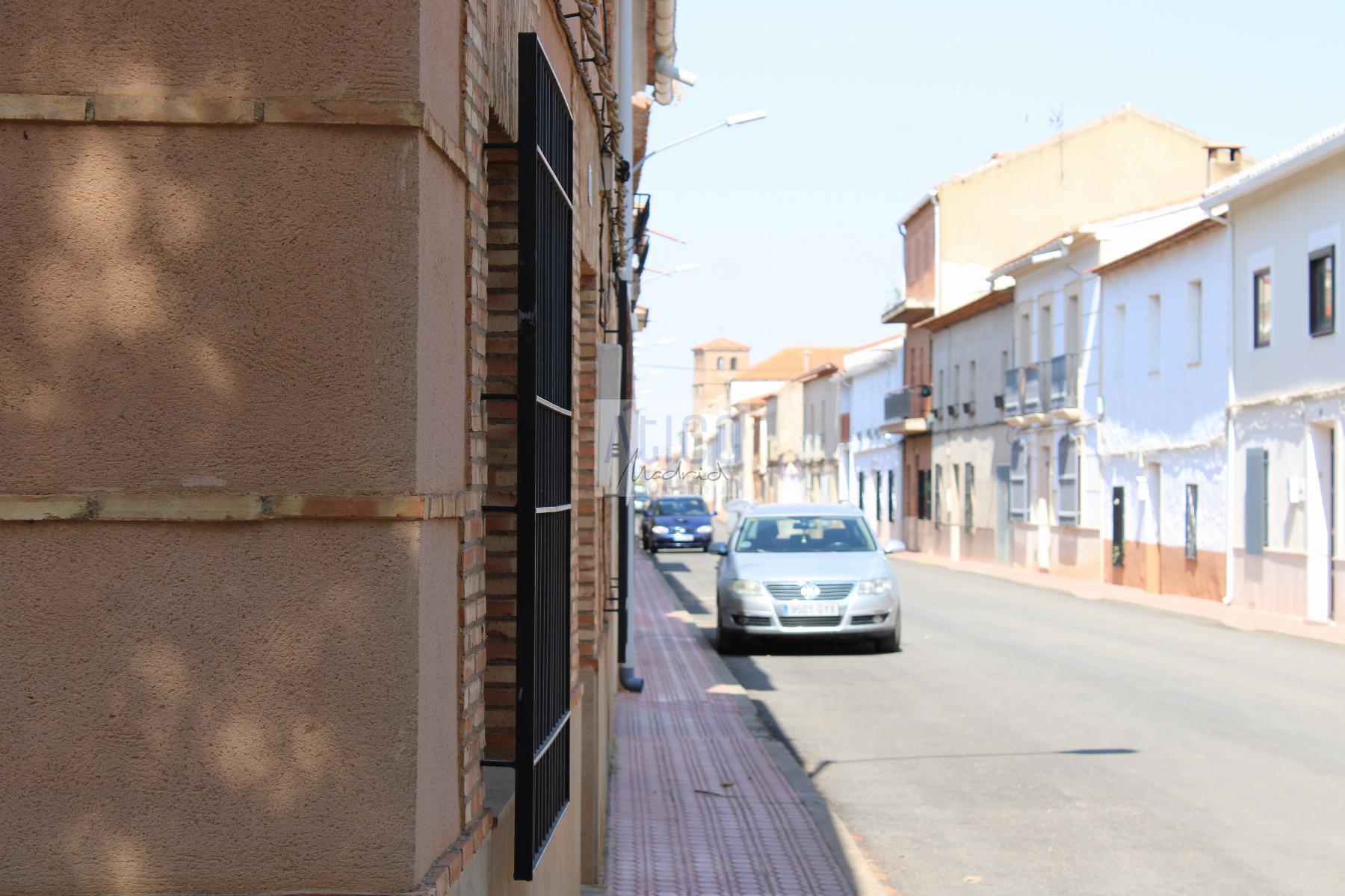 For sale of house in Cózar