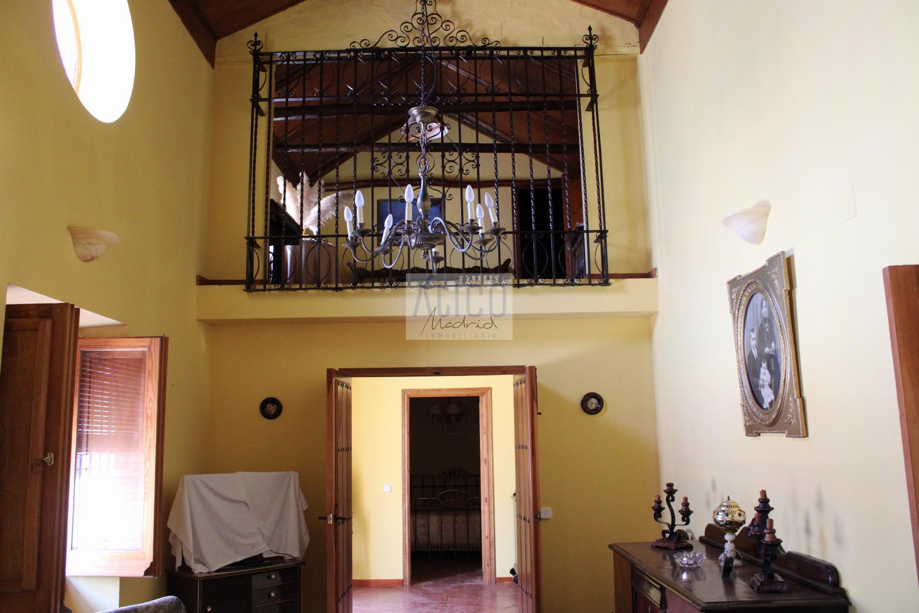 For sale of house in Cózar