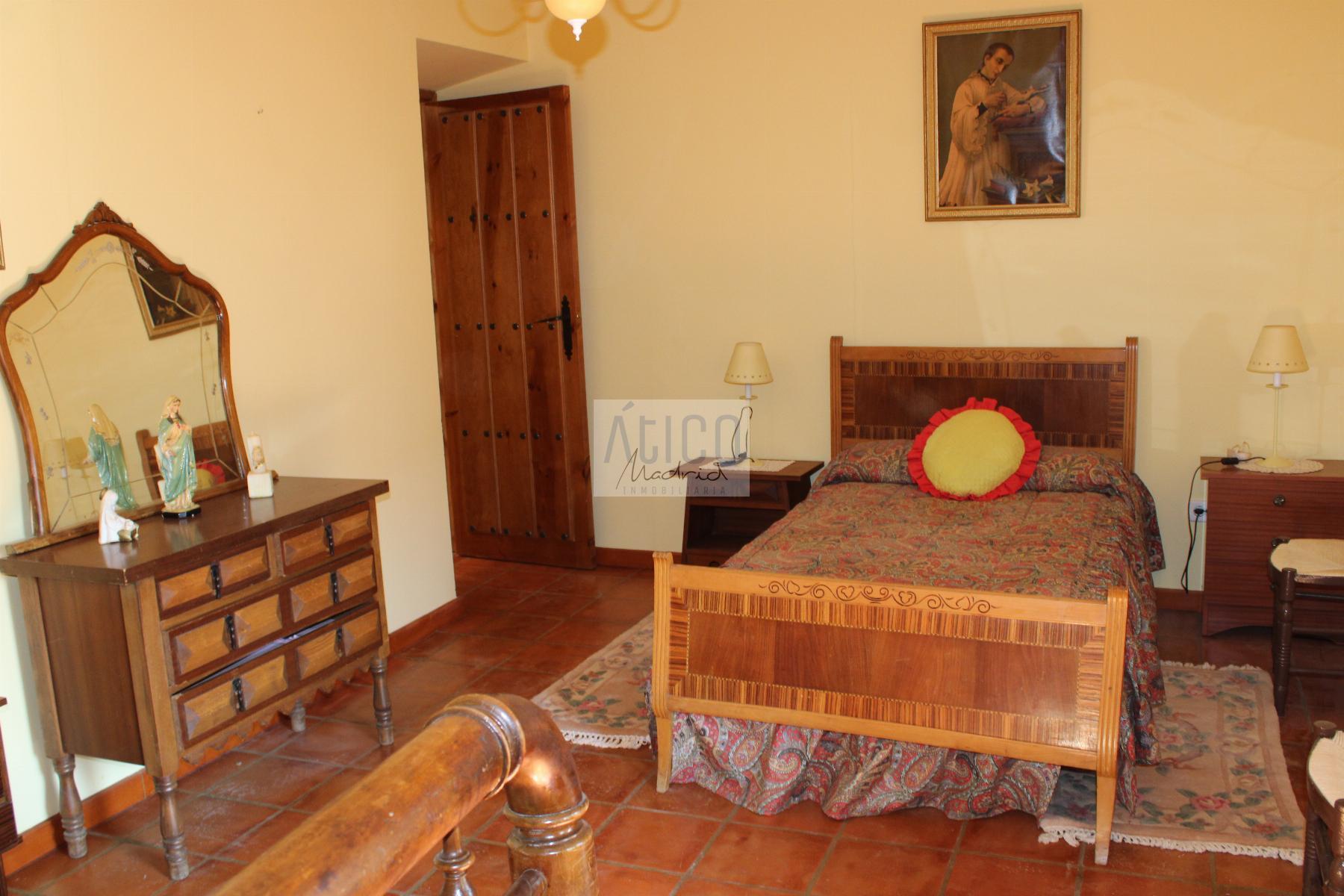 For sale of house in Cózar