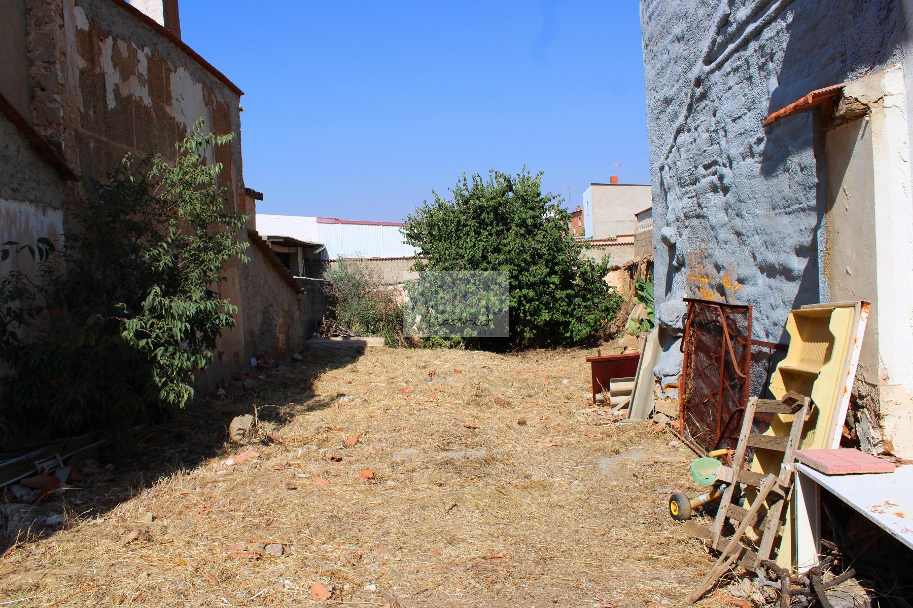 Venta de terreno en Cózar