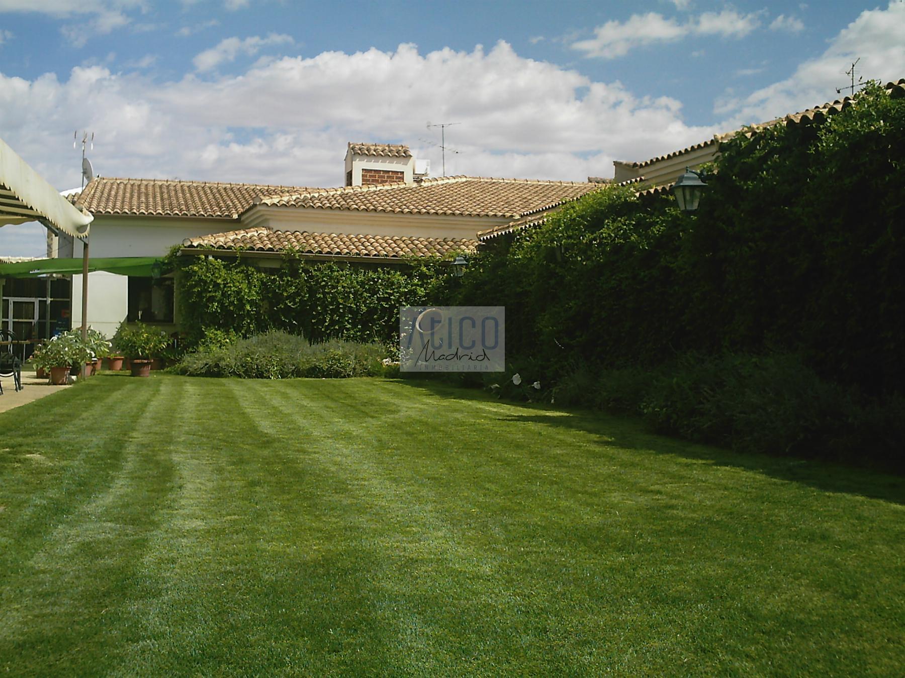 Venta de casa en Cózar