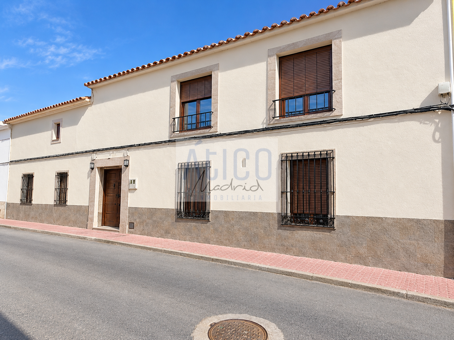 For sale of house in Cózar