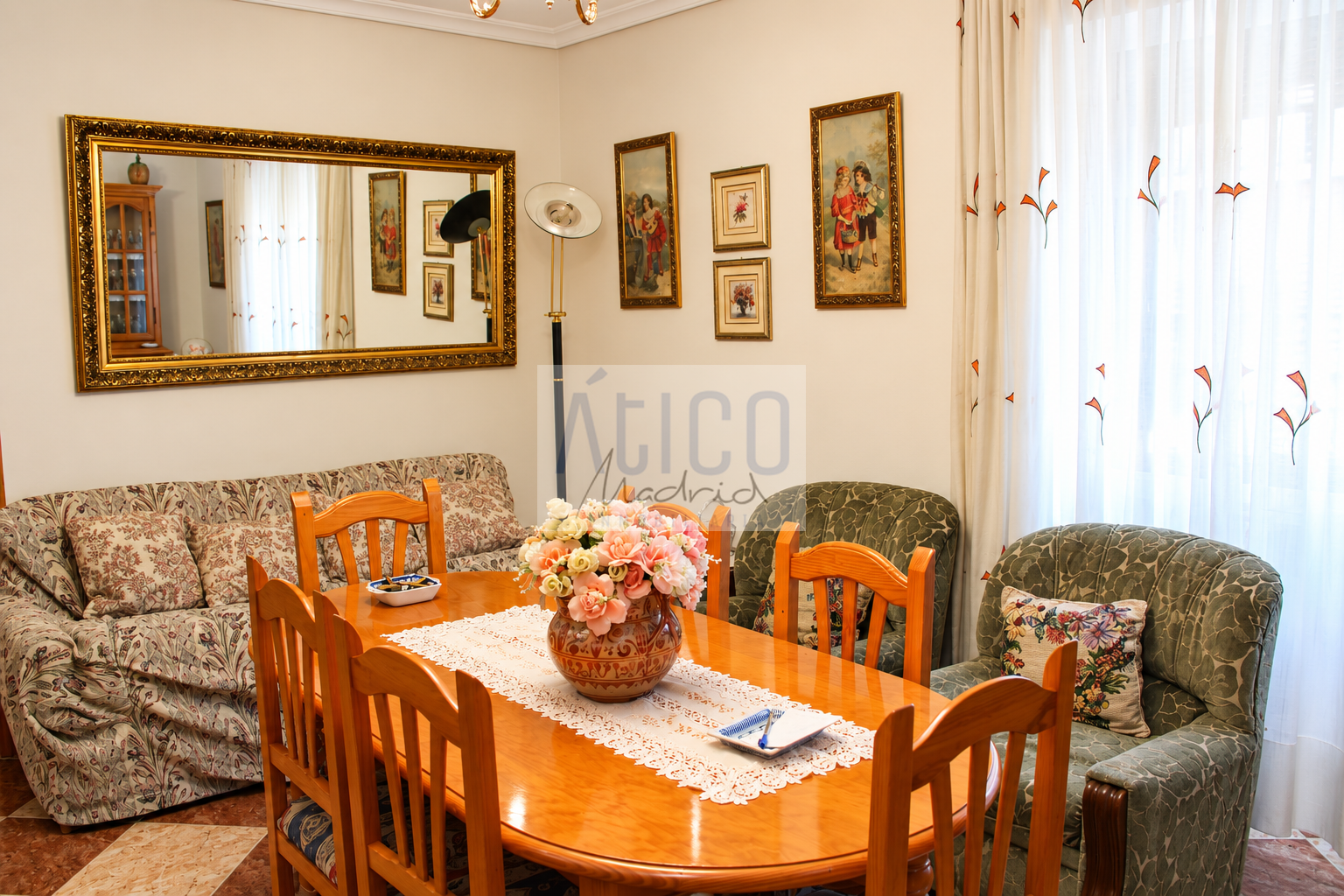 Salón