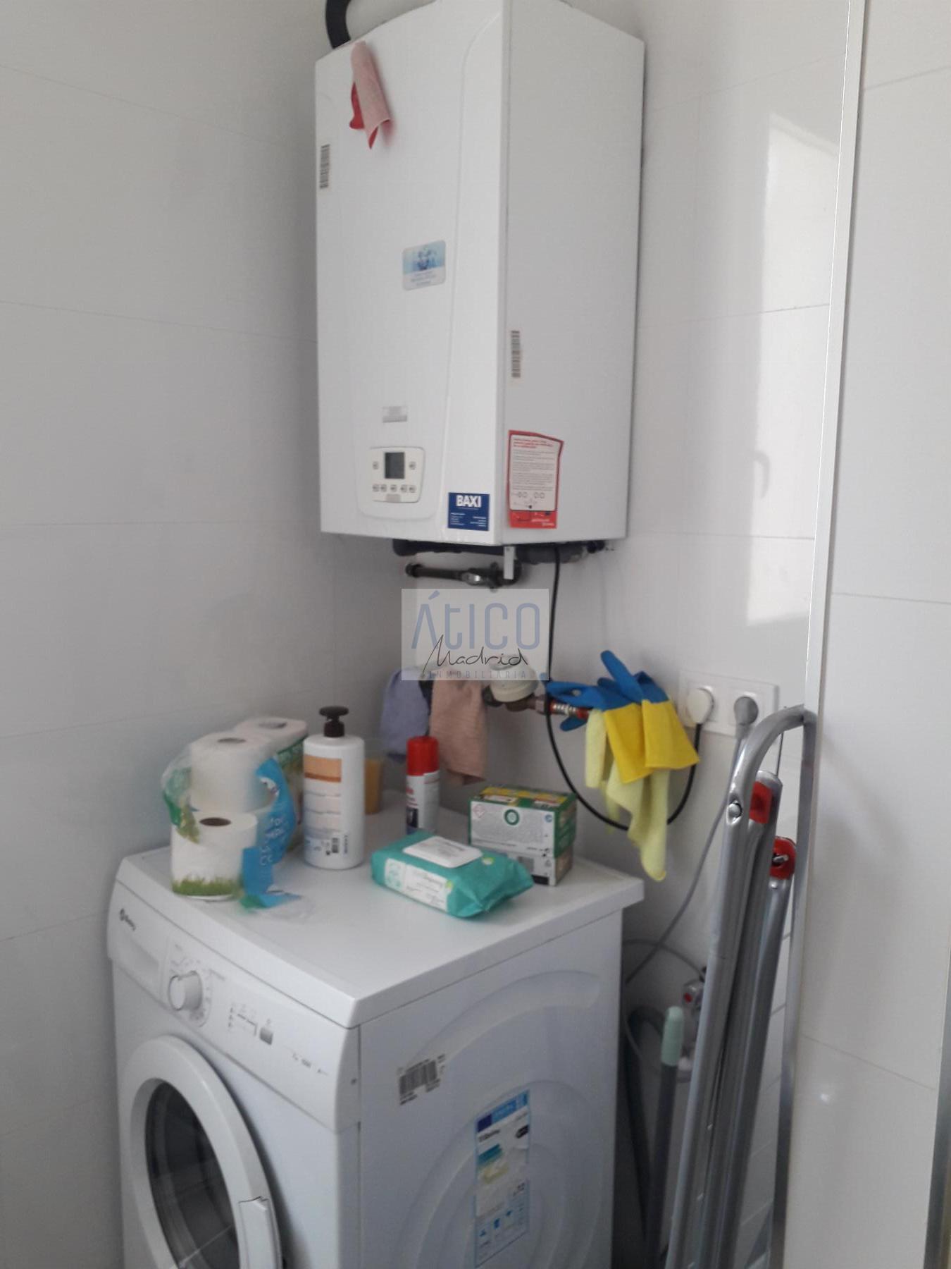 For sale of apartment in Madrid