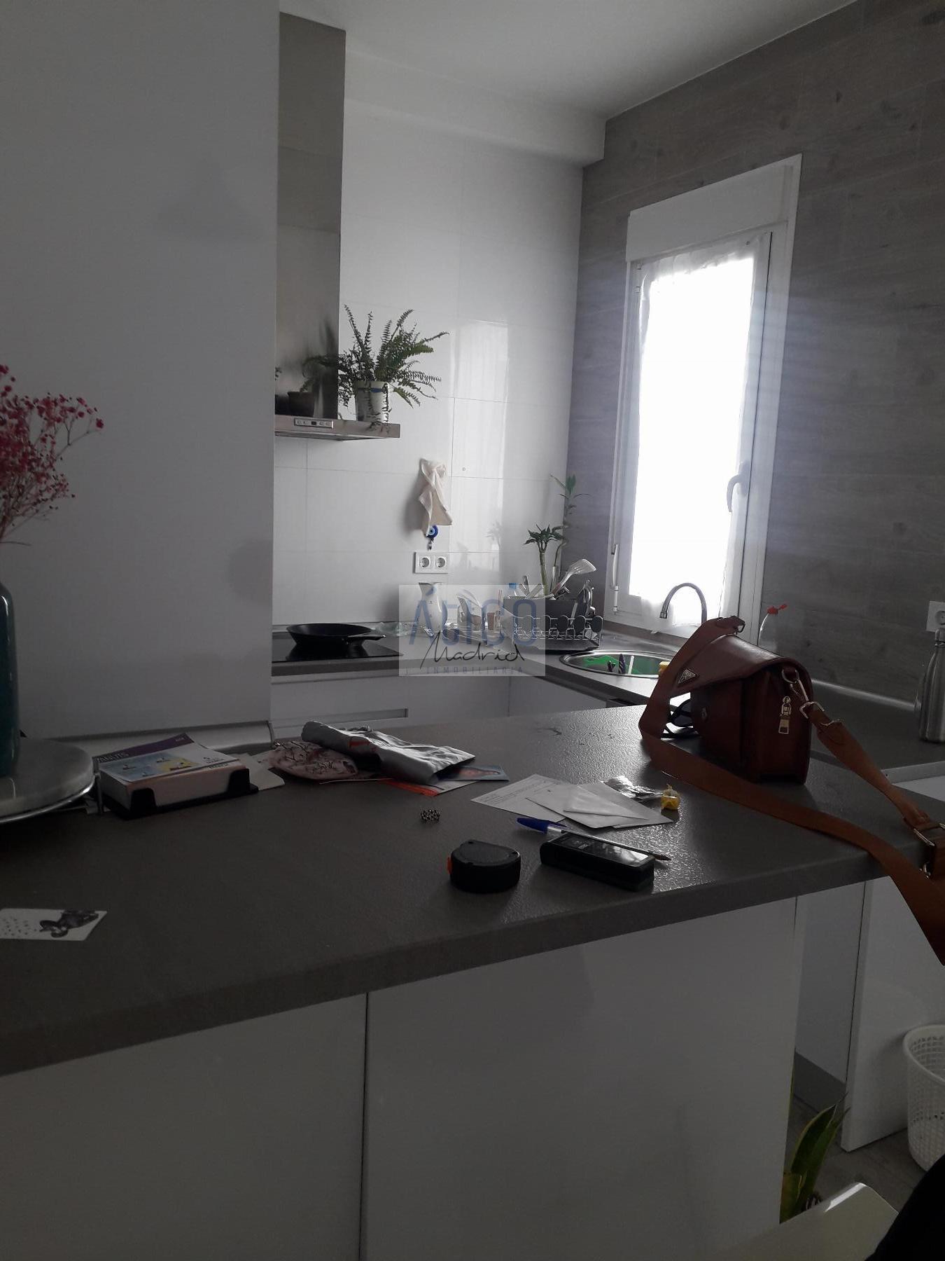 For sale of apartment in Madrid