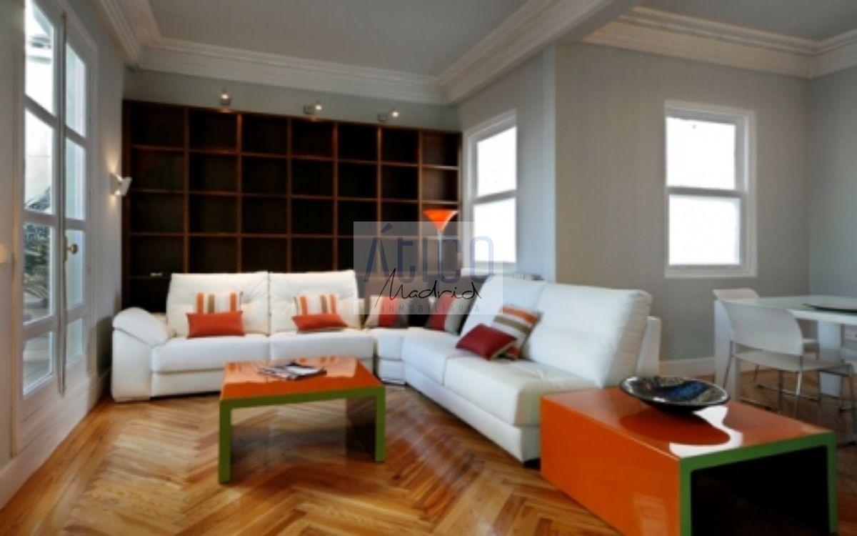 For rent of penthouse in Madrid