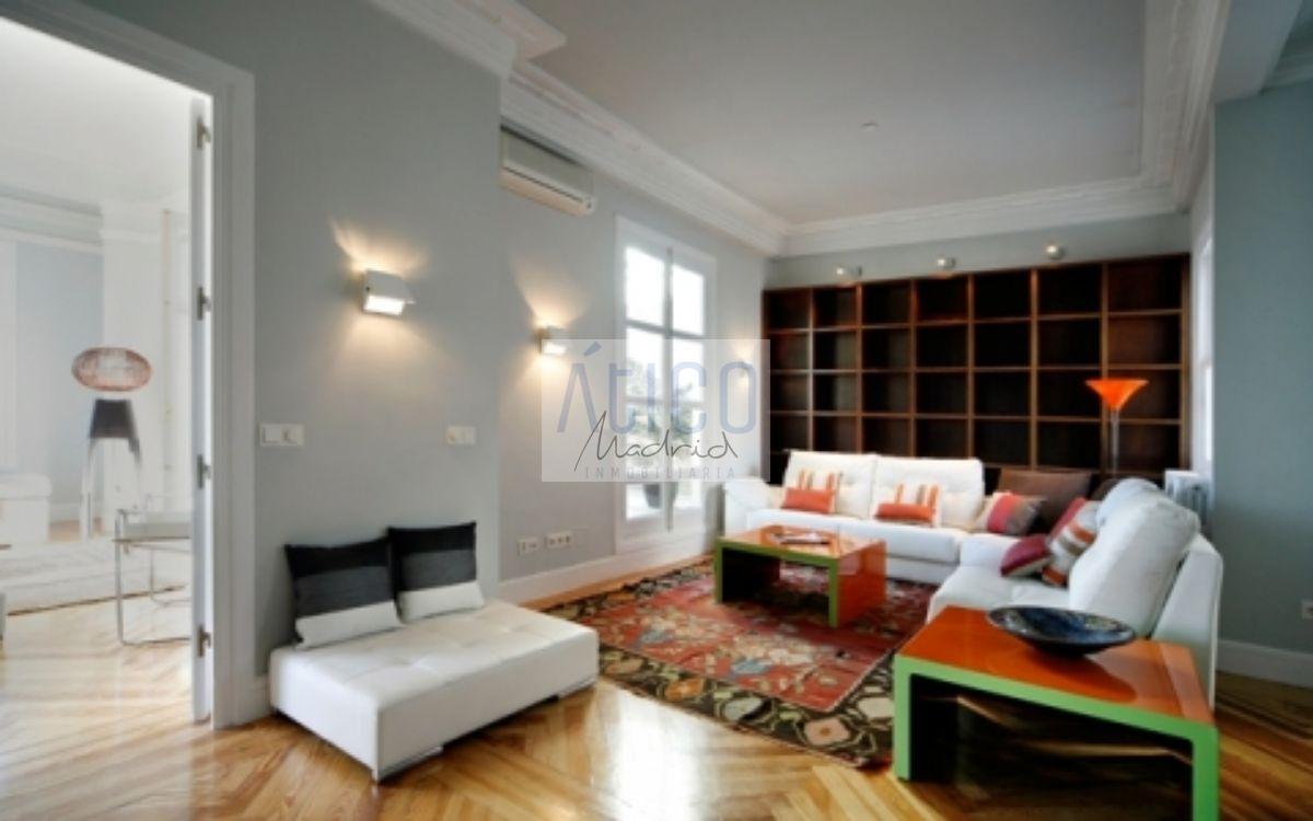 For rent of penthouse in Madrid